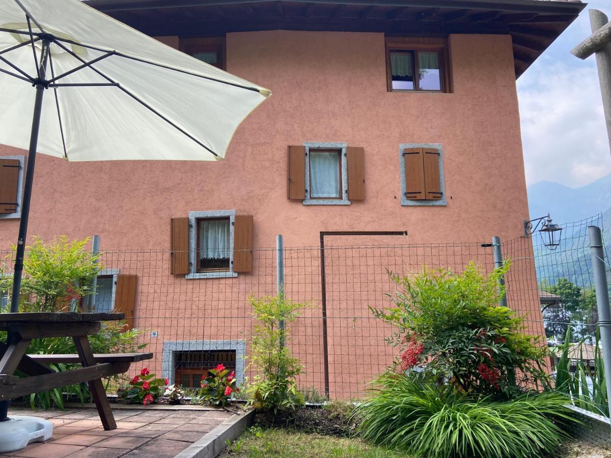 Casa Monica Ledro Family Apartment Mezzolago Bagian luar foto