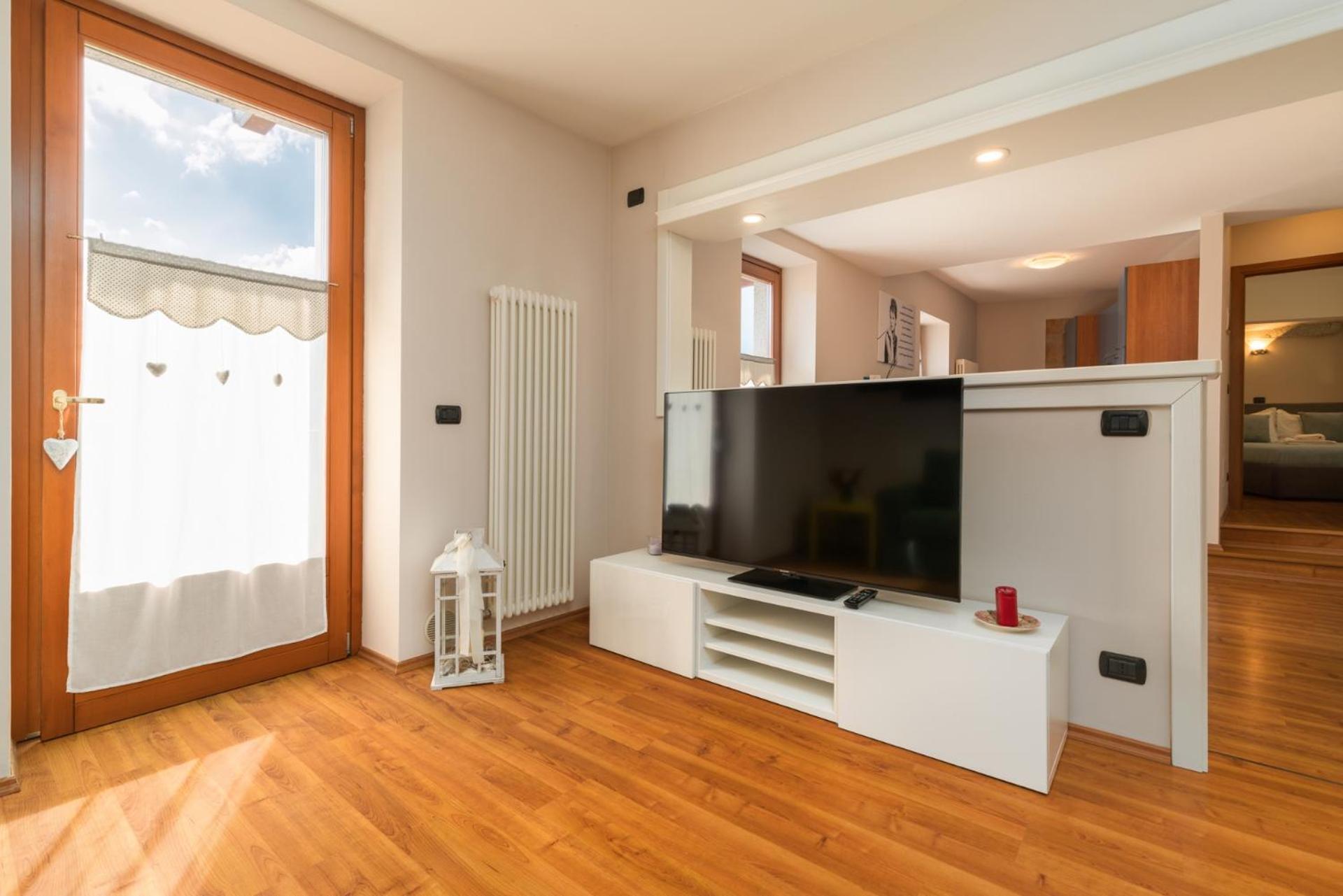 Casa Monica Ledro Family Apartment Mezzolago Bagian luar foto
