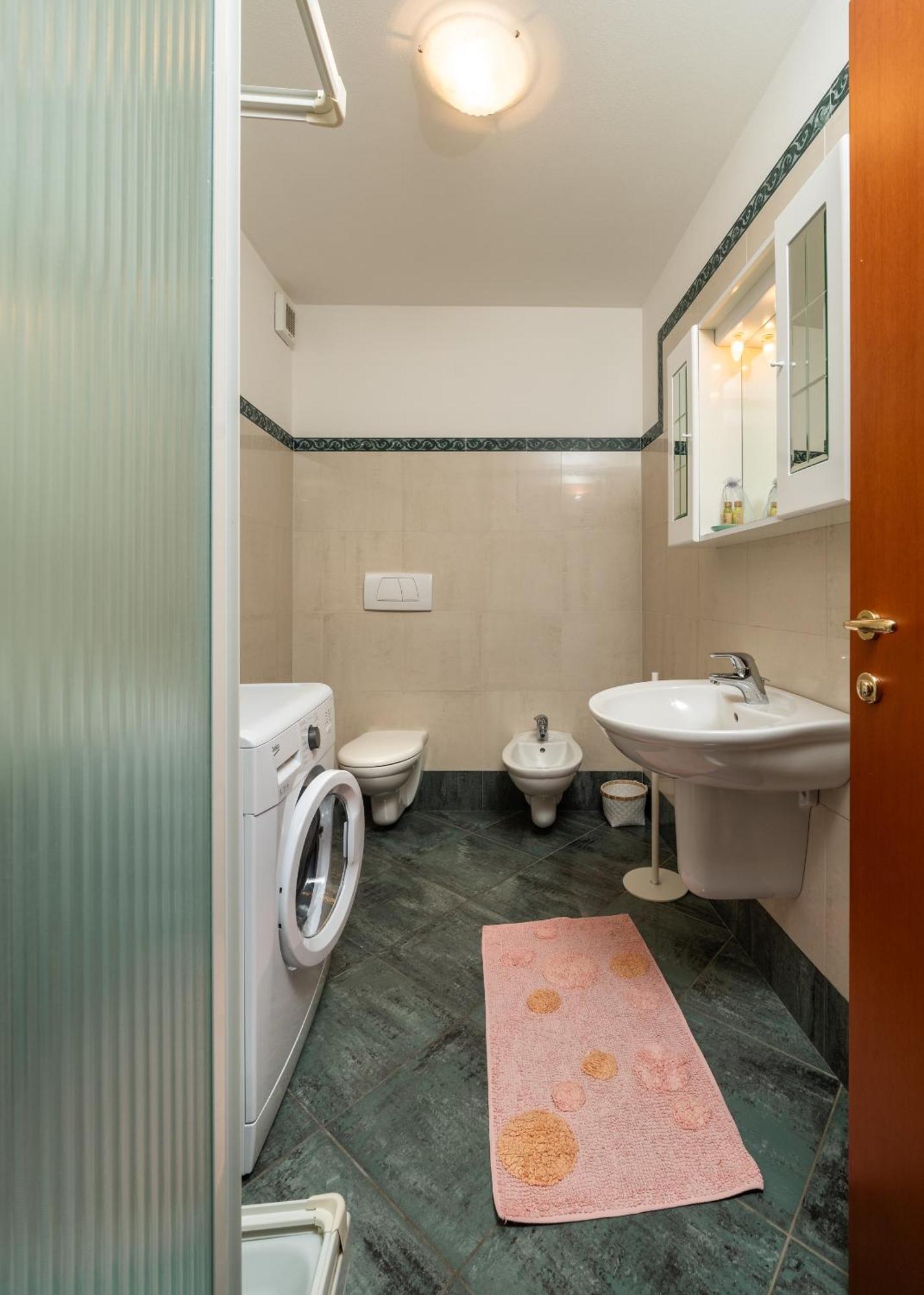 Casa Monica Ledro Family Apartment Mezzolago Bagian luar foto